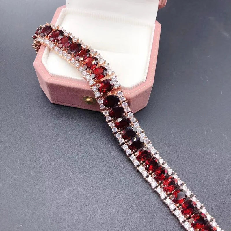 S57f3735479ef463e9717f5b40b6233ccd